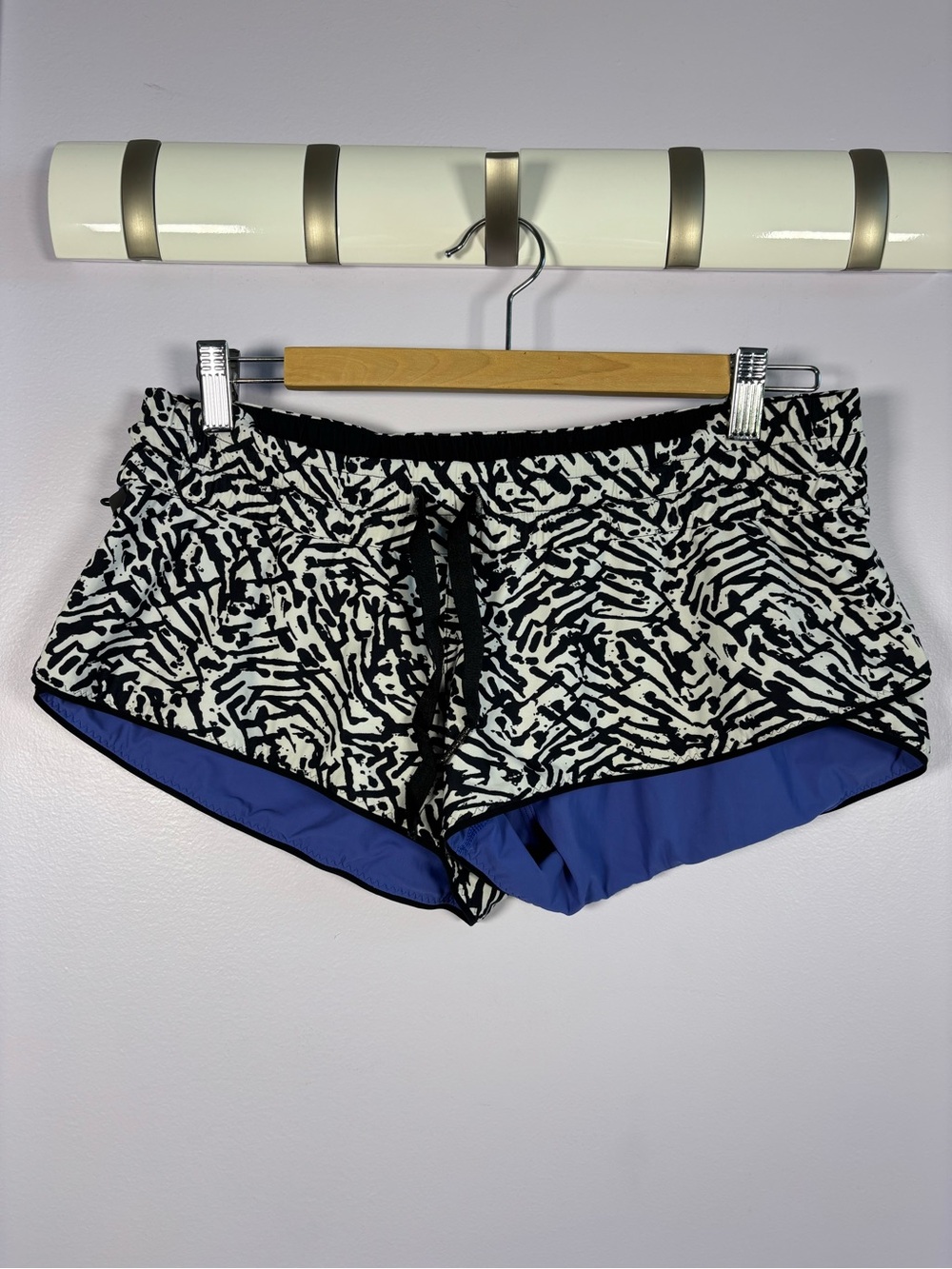 lululemon athletica Black & White Reversible to Blue Surf Swim Short